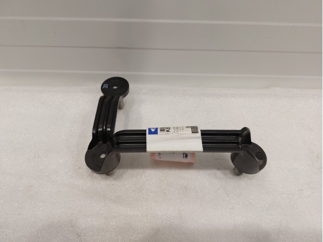 Mount Plate Bolt Plate, RH